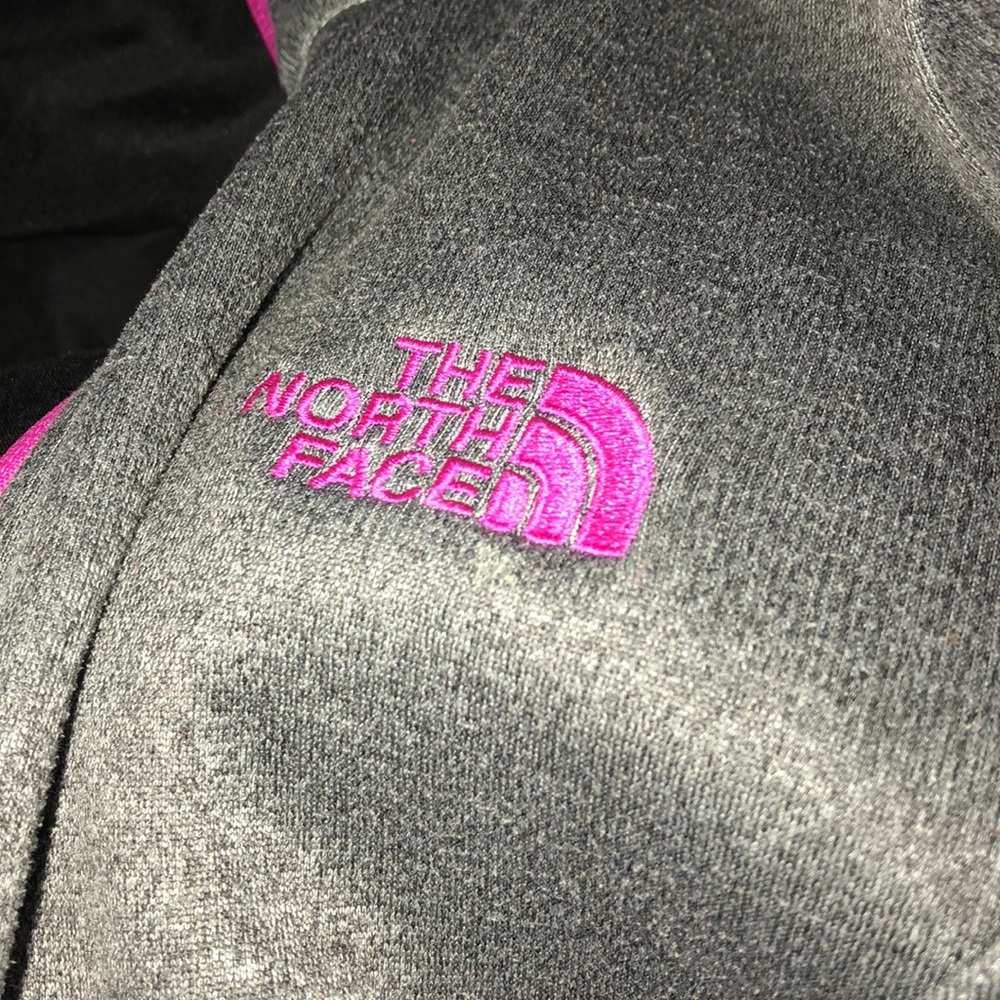 Women’s North Face fleece